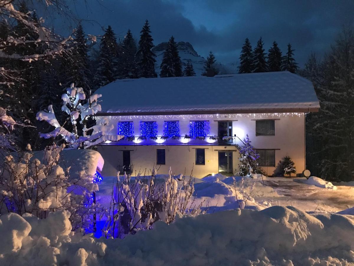 Le Moulin Des Olirics Sallanches Exterior foto