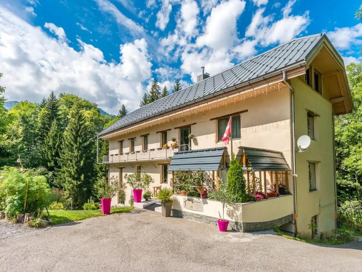 Le Moulin Des Olirics Sallanches Exterior foto